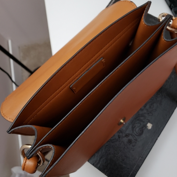 Zara crossbody purse - Picture 3 of 4